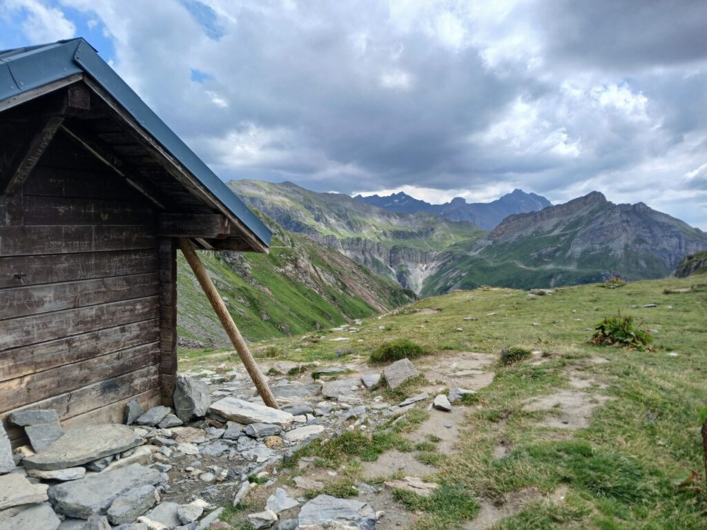 πεζοπορικό ταξίδι στις Αλπεις